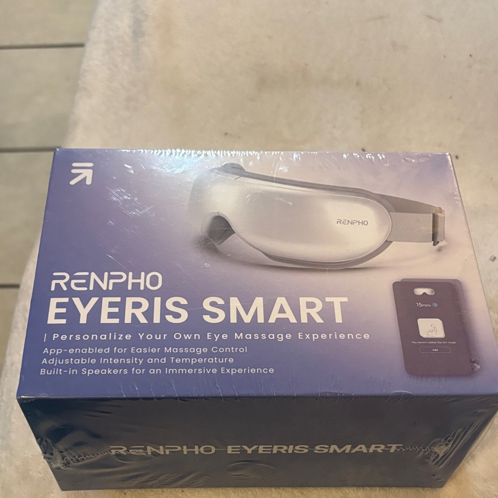 Eyeris Smart Eye Massager in White